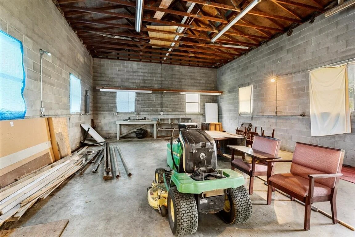 5144 Thornspring RD - Photo 26