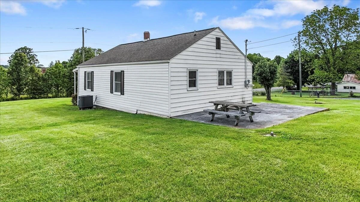 5144 Thornspring RD - Photo 29