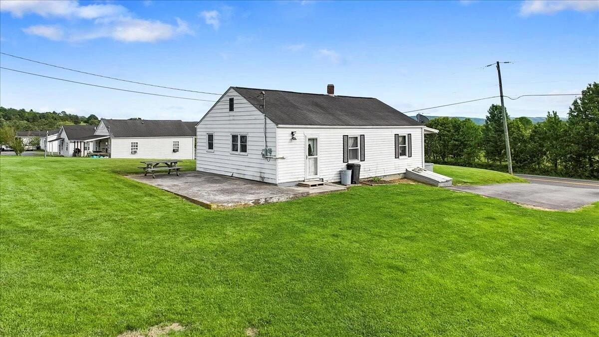 5144 Thornspring RD - Photo 31