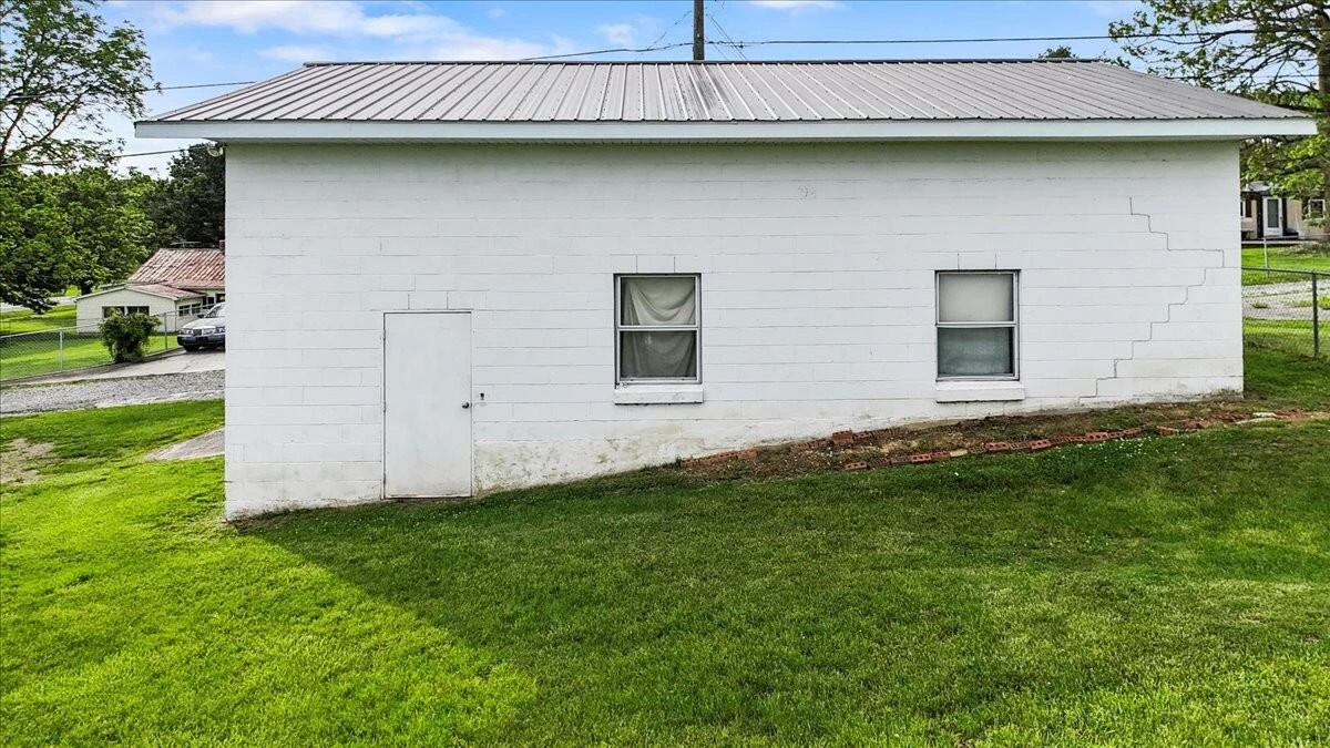 5144 Thornspring RD - Photo 35