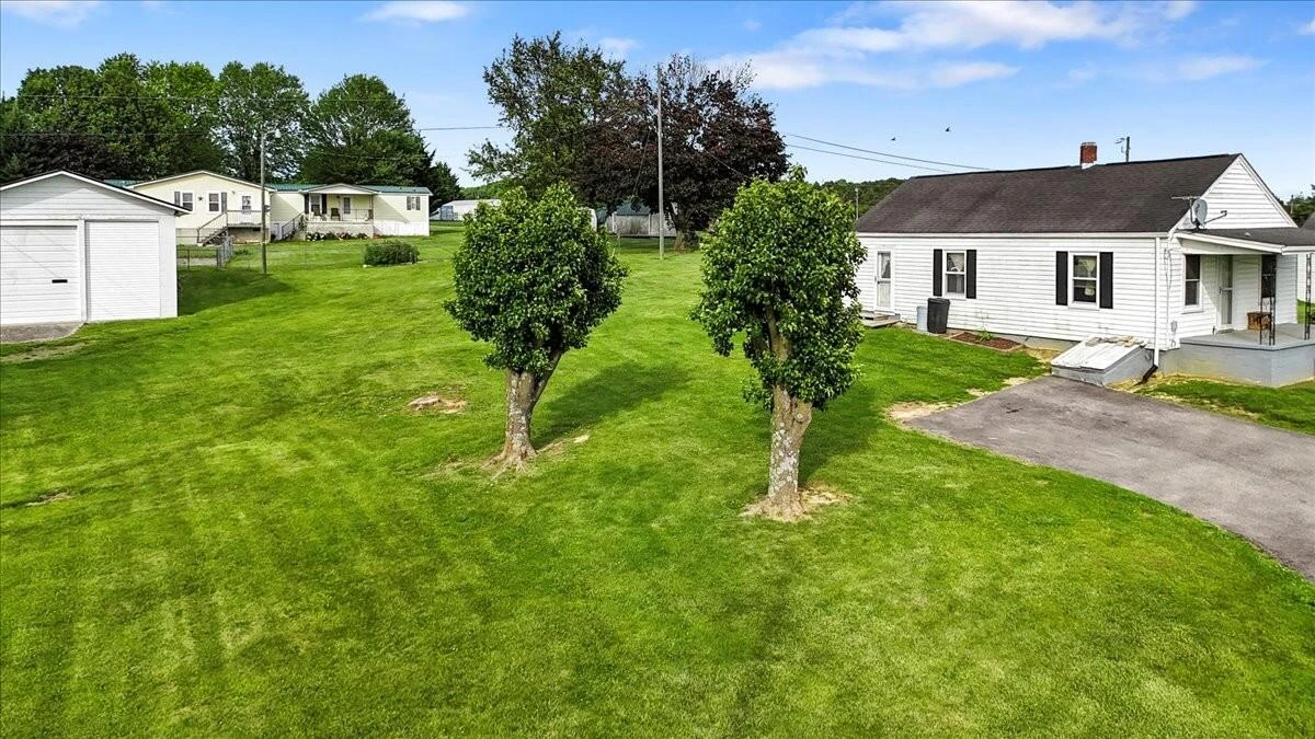 5144 Thornspring RD - Photo 40