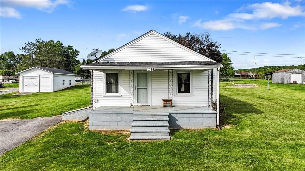5144 Thornspring RD - Photo 42