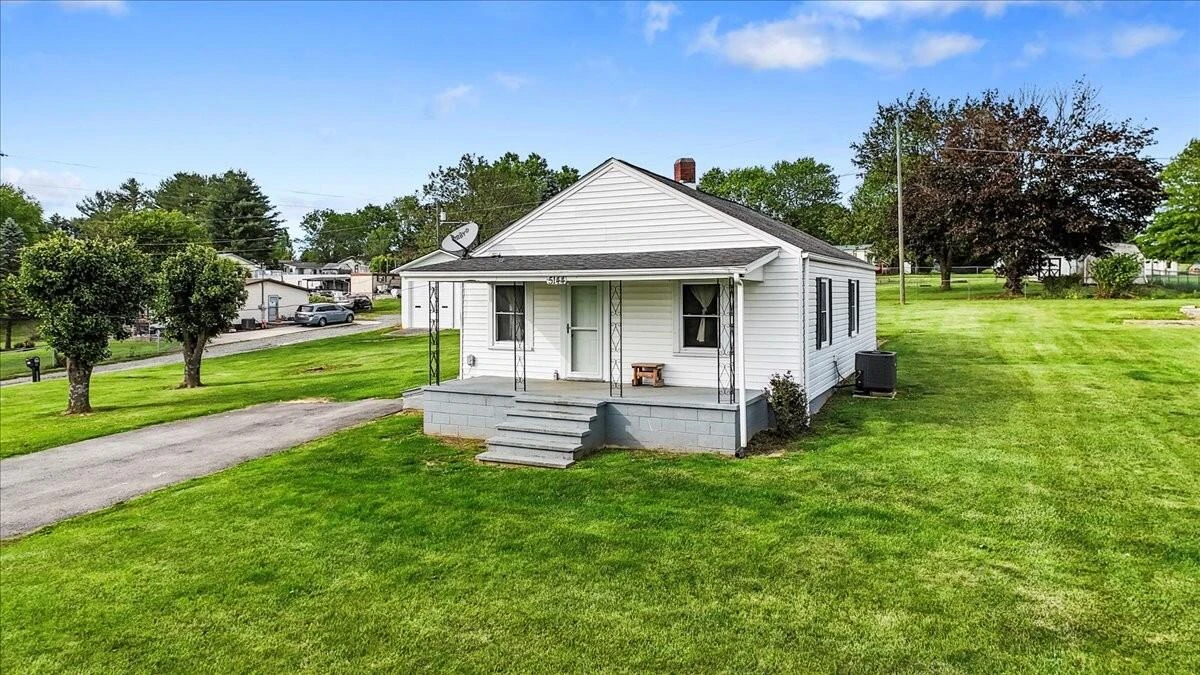 5144 Thornspring RD - Photo 43