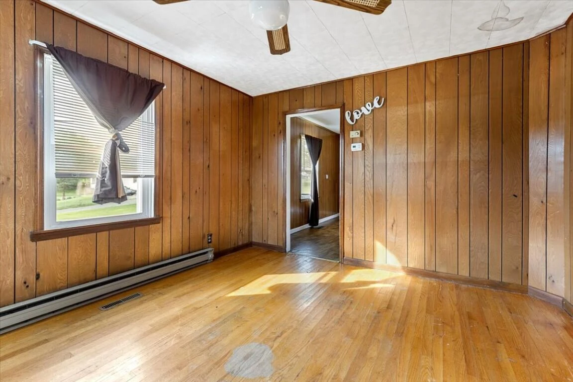 5144 Thornspring RD - Photo 6