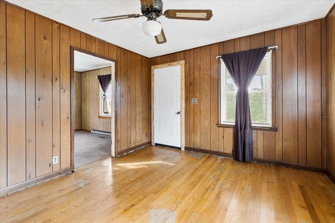 5144 Thornspring RD - Photo 8