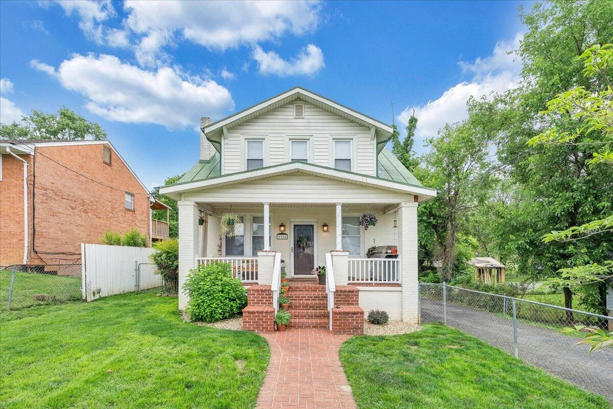 2304 Larchwood ST - Photo 41