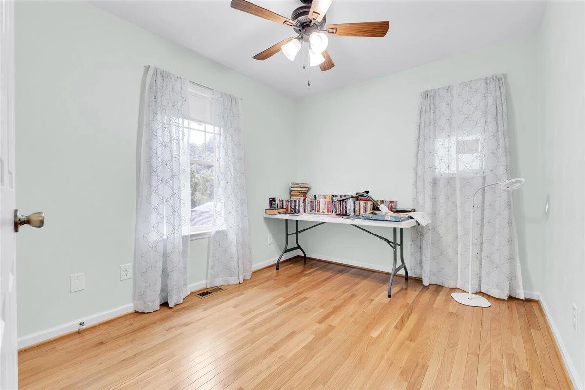 4131 Rutrough RD - Photo 23