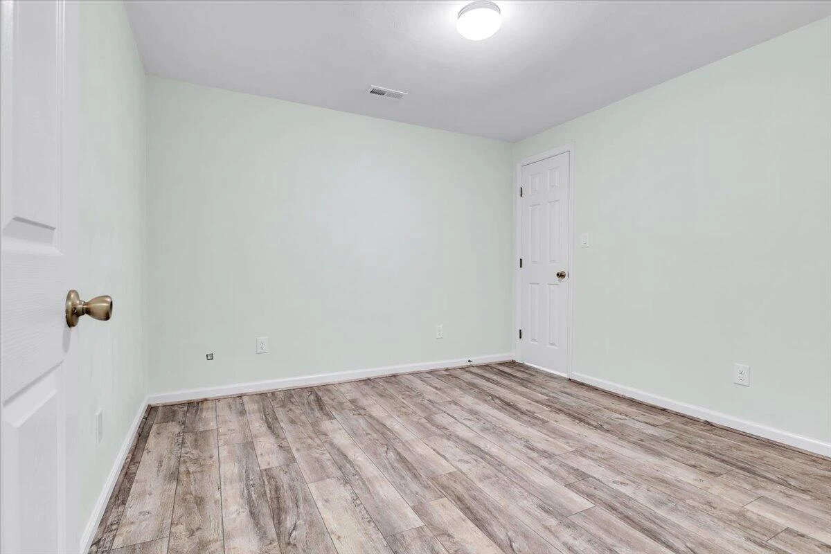 4131 Rutrough RD - Photo 33