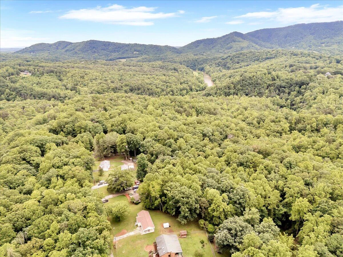 4131 Rutrough RD - Photo 42