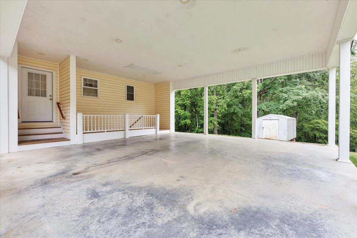 4131 Rutrough RD - Photo 12