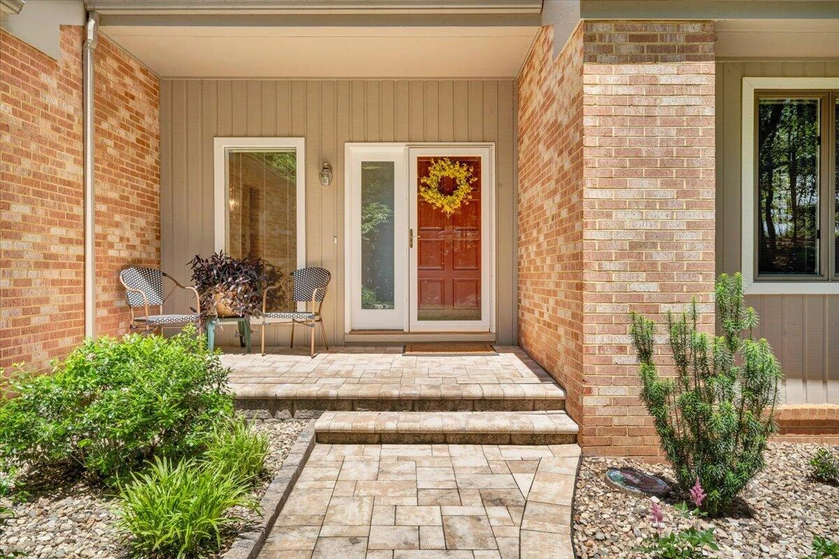 114 Freeboard DR - Photo 13