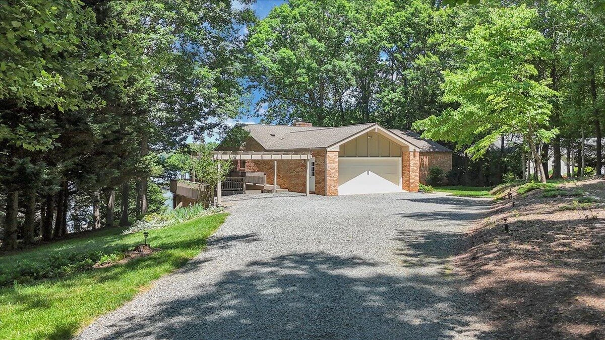 114 Freeboard DR - Photo 108