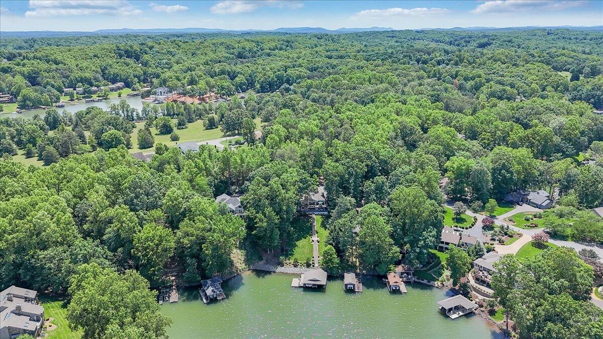 114 Freeboard DR - Photo 115