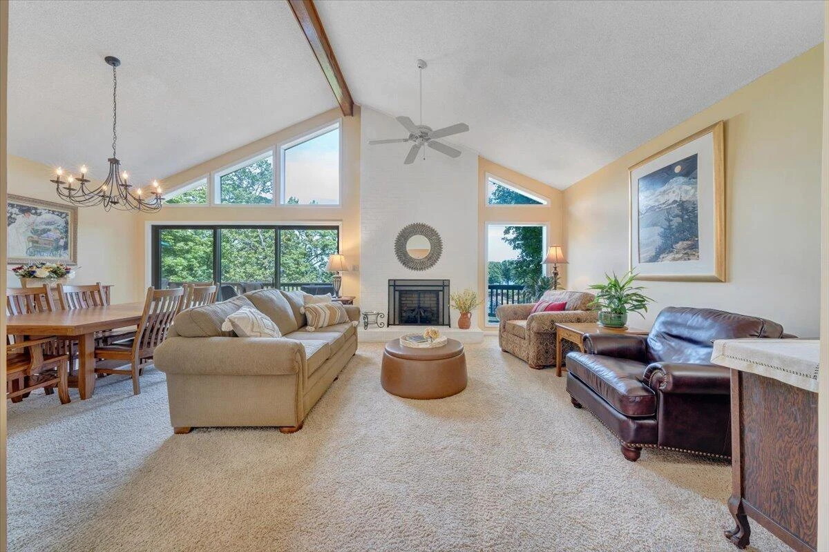 114 Freeboard DR - Photo 18