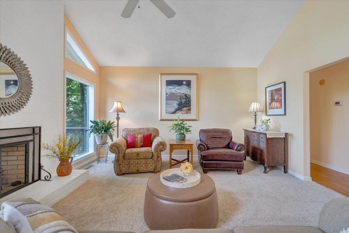 114 Freeboard DR - Photo 21