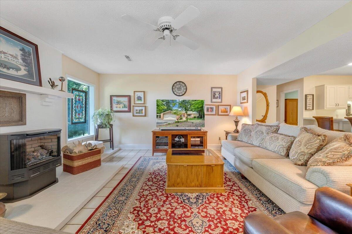 114 Freeboard DR - Photo 60