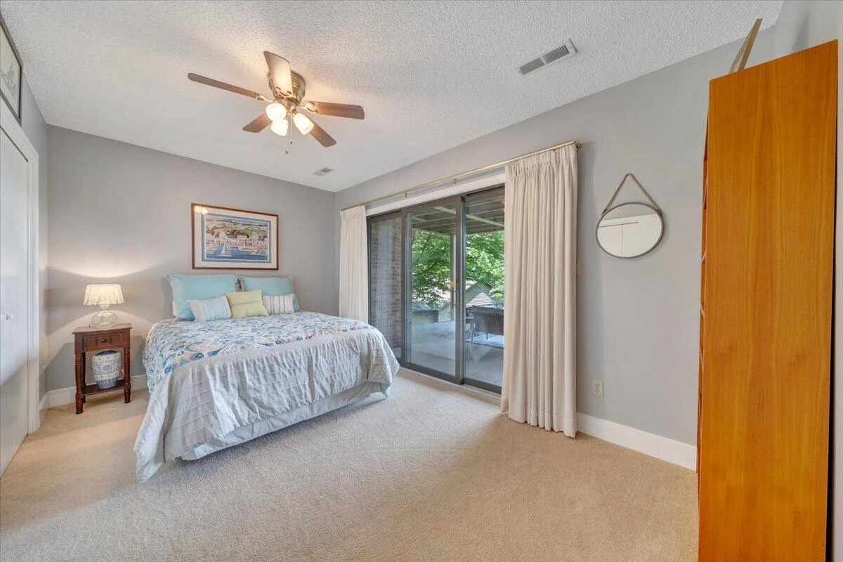 114 Freeboard DR - Photo 71