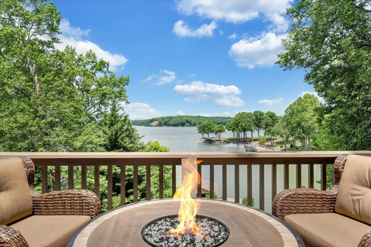 114 Freeboard DR - Photo 80
