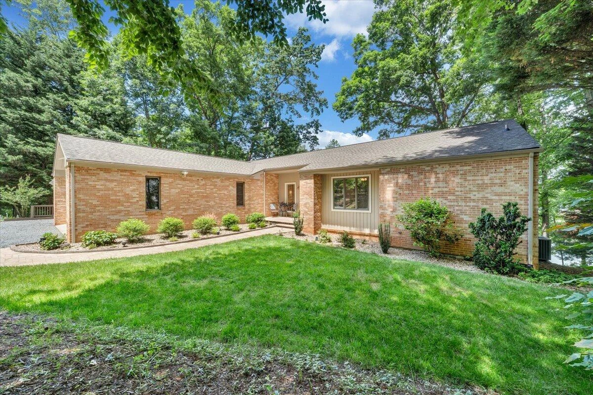 114 Freeboard DR - Photo 87