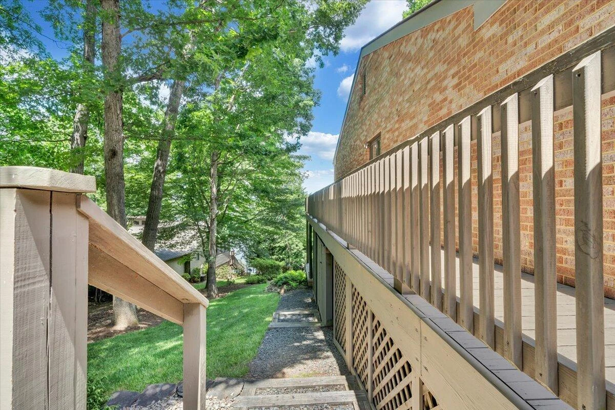 114 Freeboard DR - Photo 89