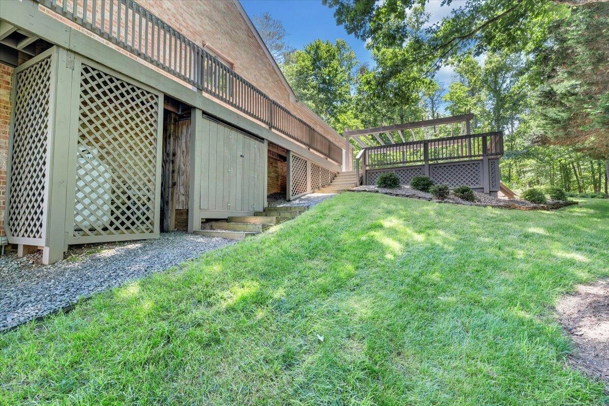 114 Freeboard DR - Photo 91