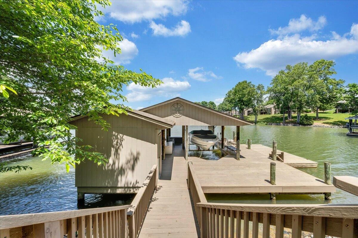 114 Freeboard DR - Photo 94