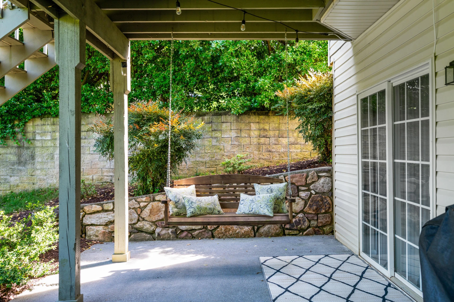 220 Bush DR - Photo 49