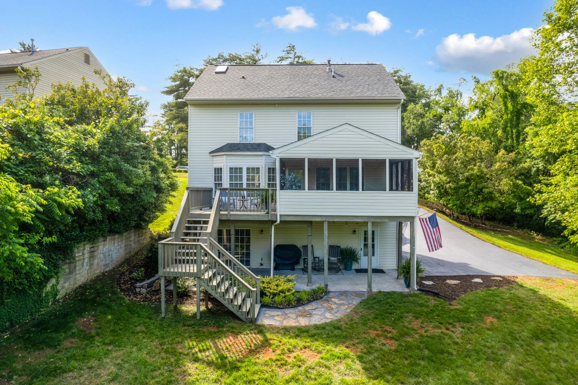 220 Bush DR - Photo 57