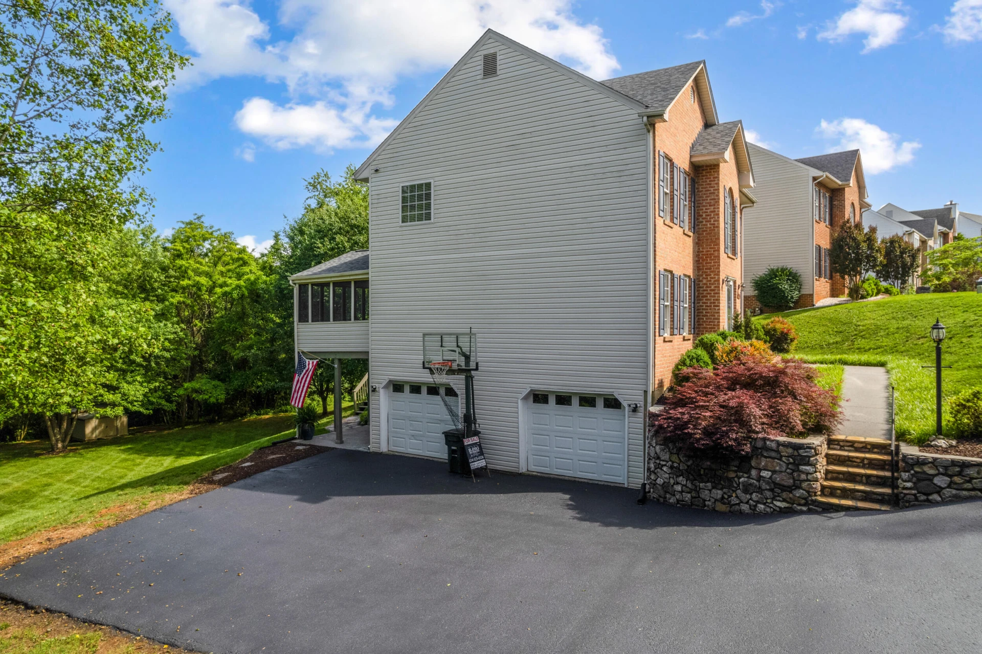 220 Bush DR - Photo 59