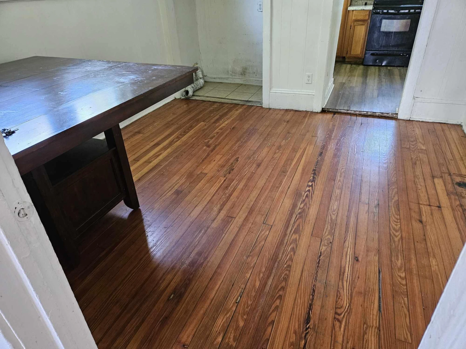 1629 Moorman AVE - Photo 6