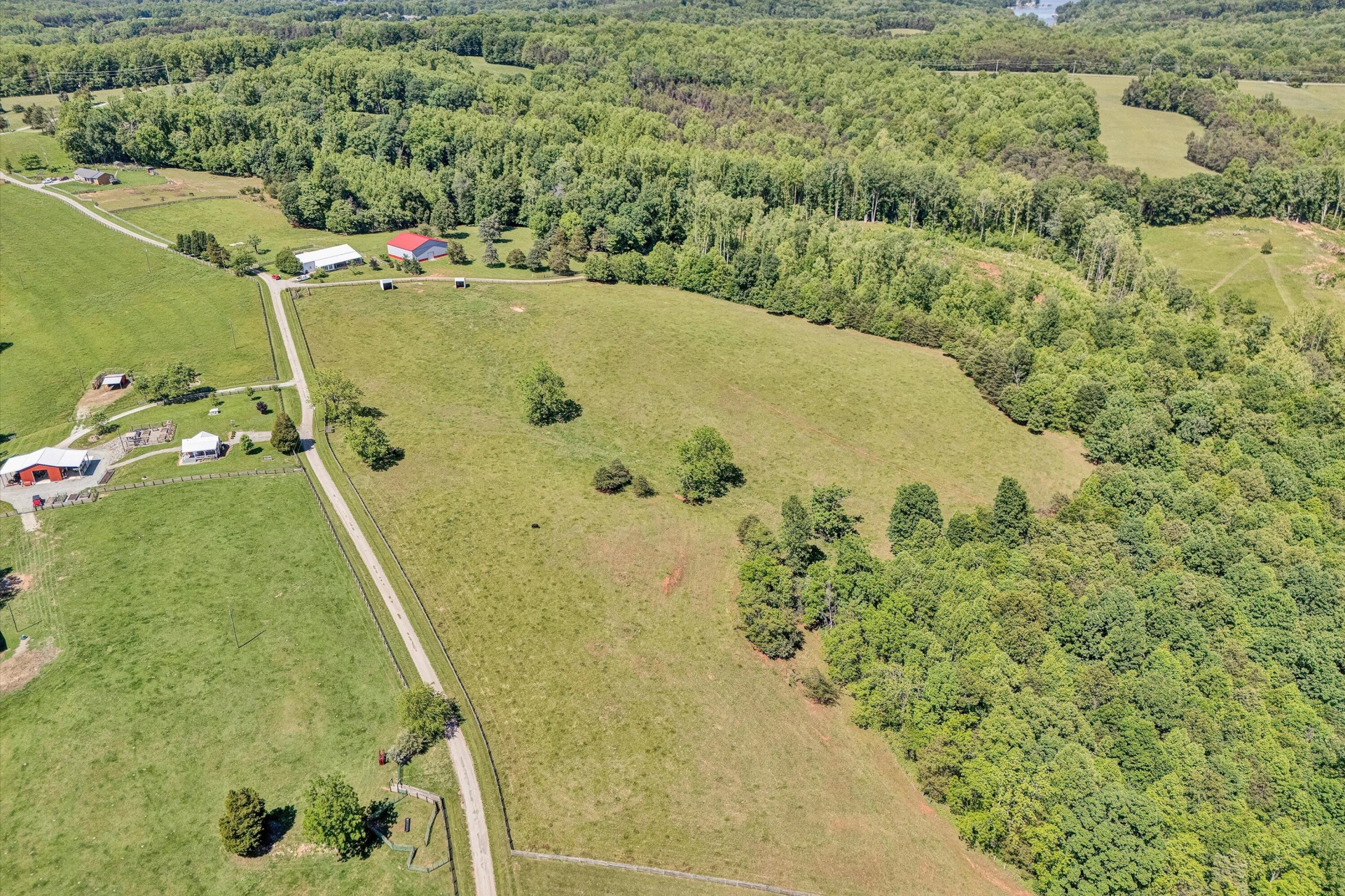 135 Holyfield LN - Photo 39
