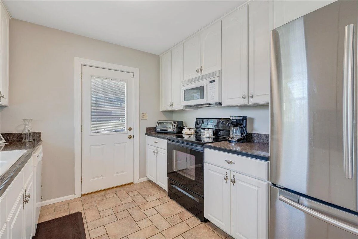 3301 Whittle ST - Photo 14