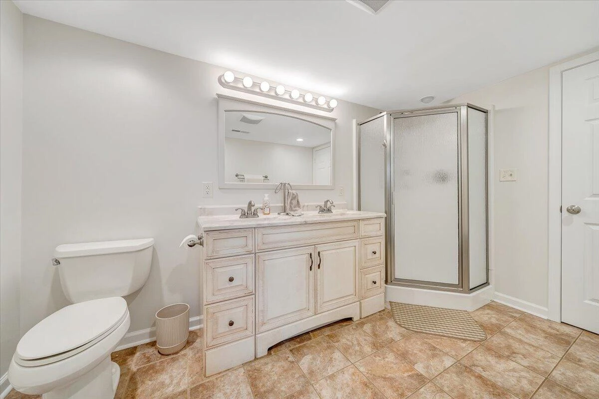 3301 Whittle ST - Photo 32