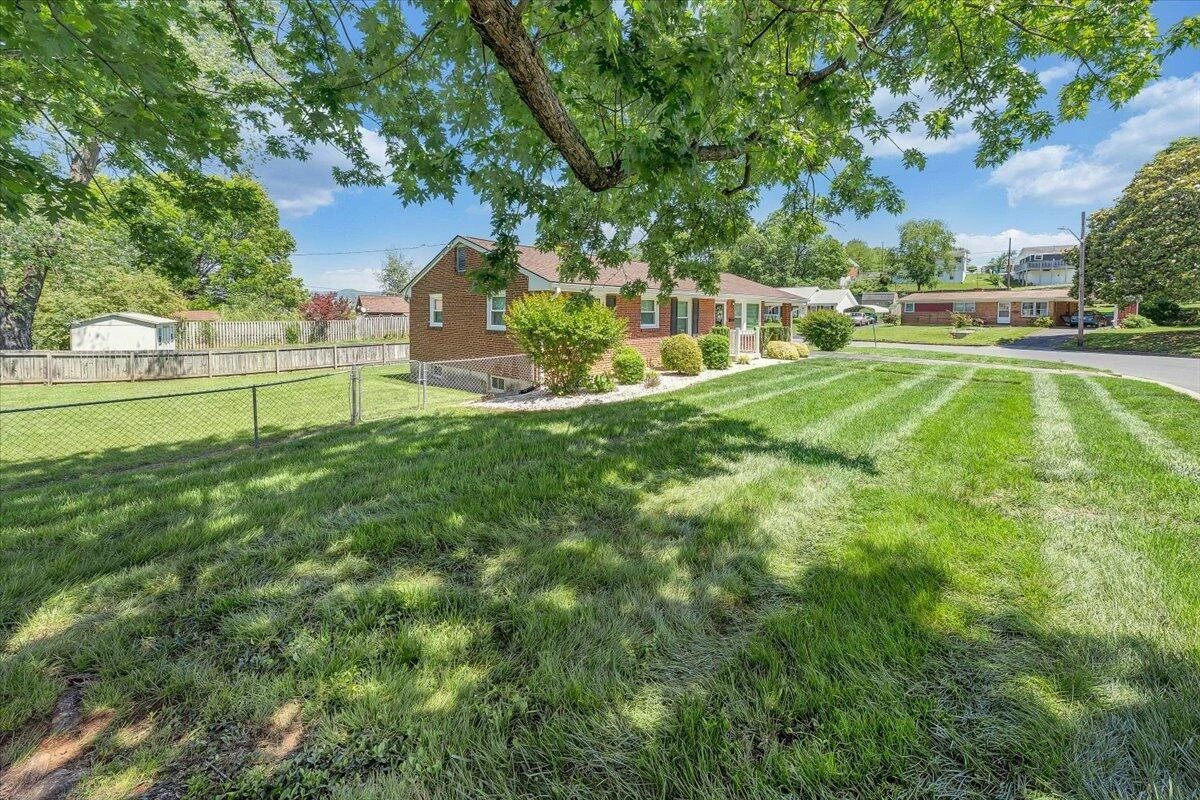 3301 Whittle ST - Photo 39