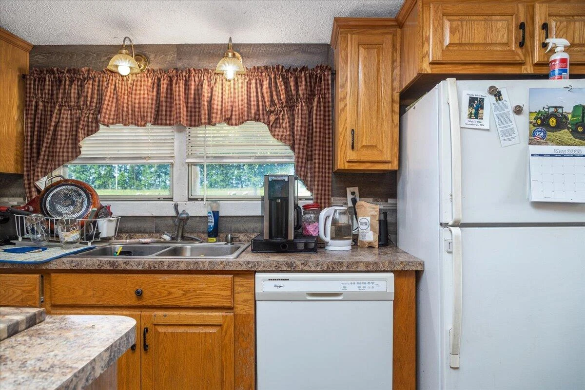 560 Tomahawk Mill RD - Photo 18