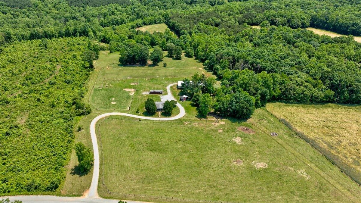 560 Tomahawk Mill RD - Photo 46