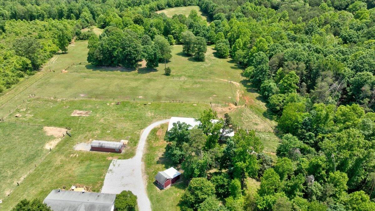 560 Tomahawk Mill RD - Photo 50