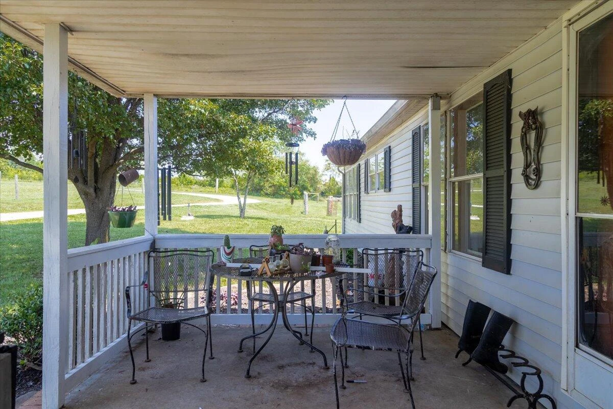 560 Tomahawk Mill RD - Photo 6