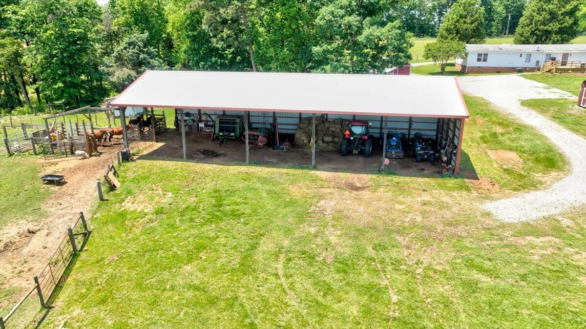 560 Tomahawk Mill RD - Photo 54