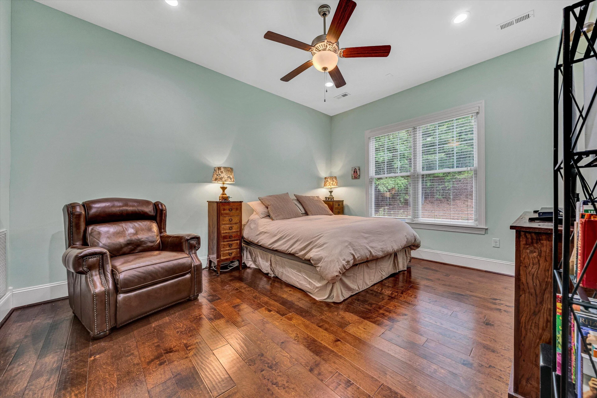 4742 Leigh LN - Photo 20