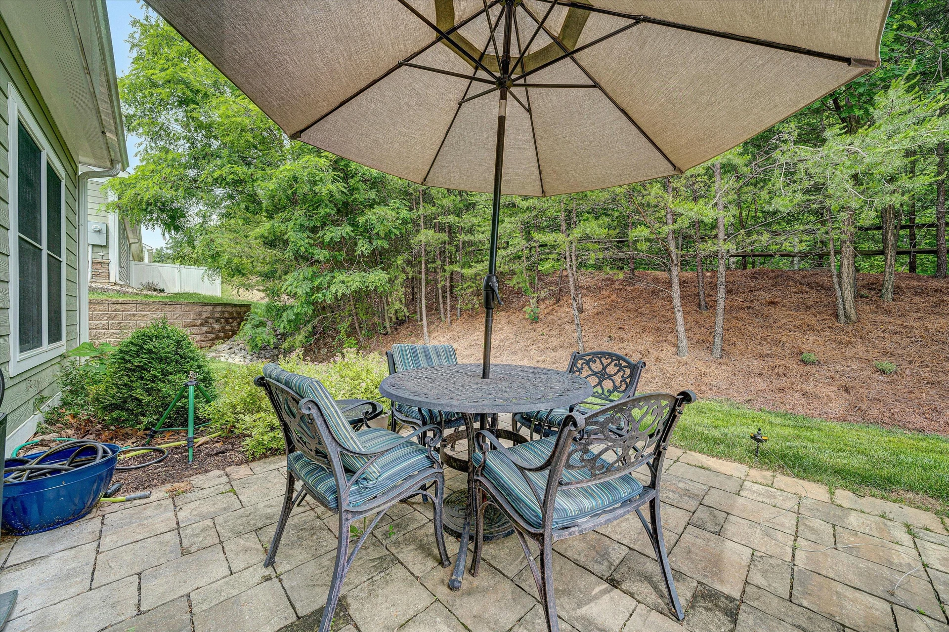 4742 Leigh LN - Photo 30