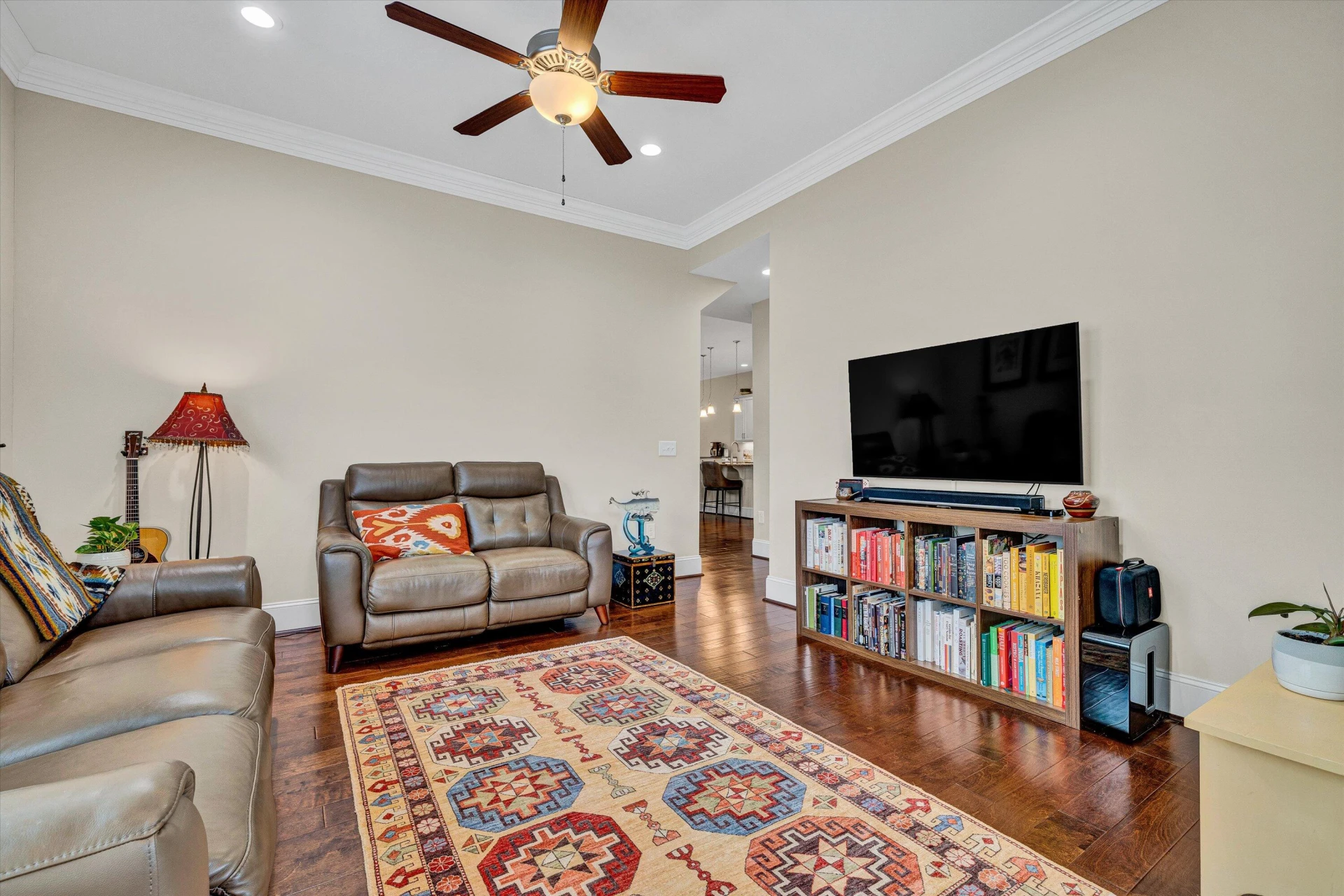 4742 Leigh LN - Photo 6