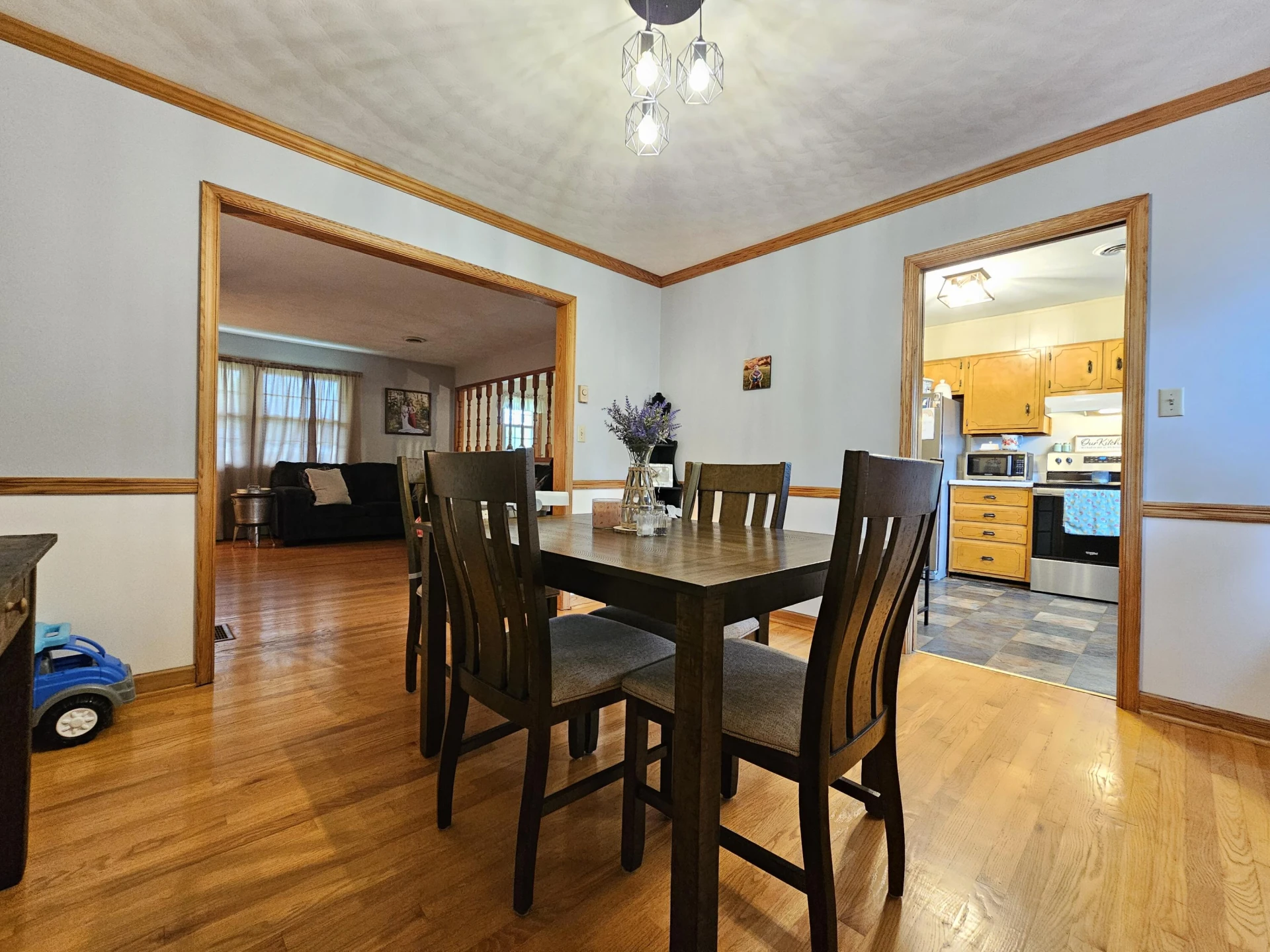 62 Caldwell ST - Photo 11