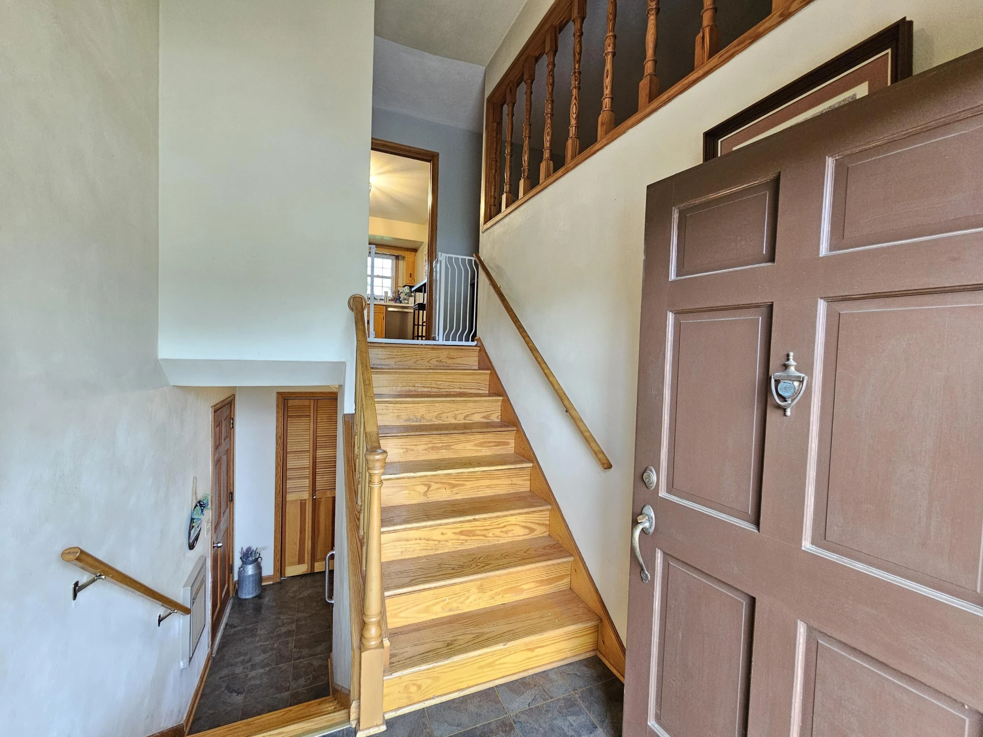 62 Caldwell ST - Photo 5