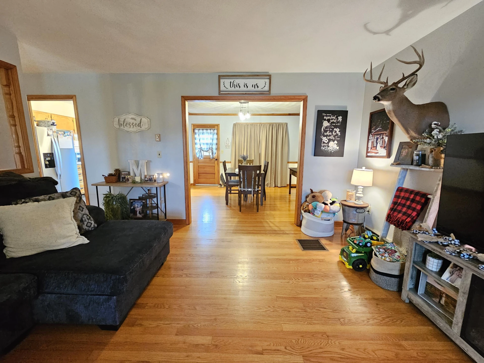 62 Caldwell ST - Photo 9