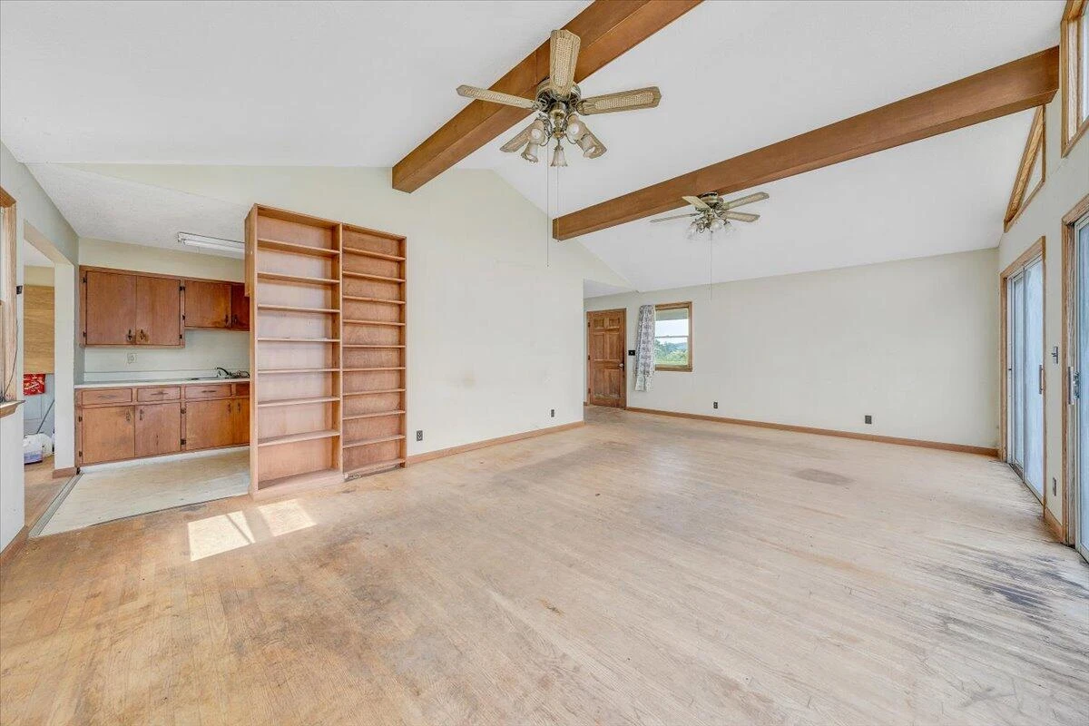 208 Mat RD - Photo 8