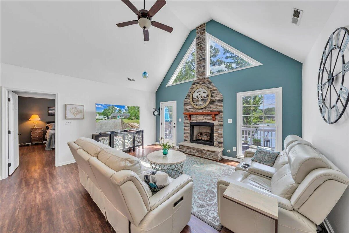 244 Cove RD - Photo 11