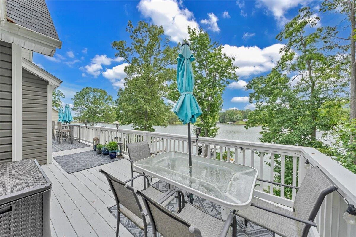 244 Cove RD - Photo 30