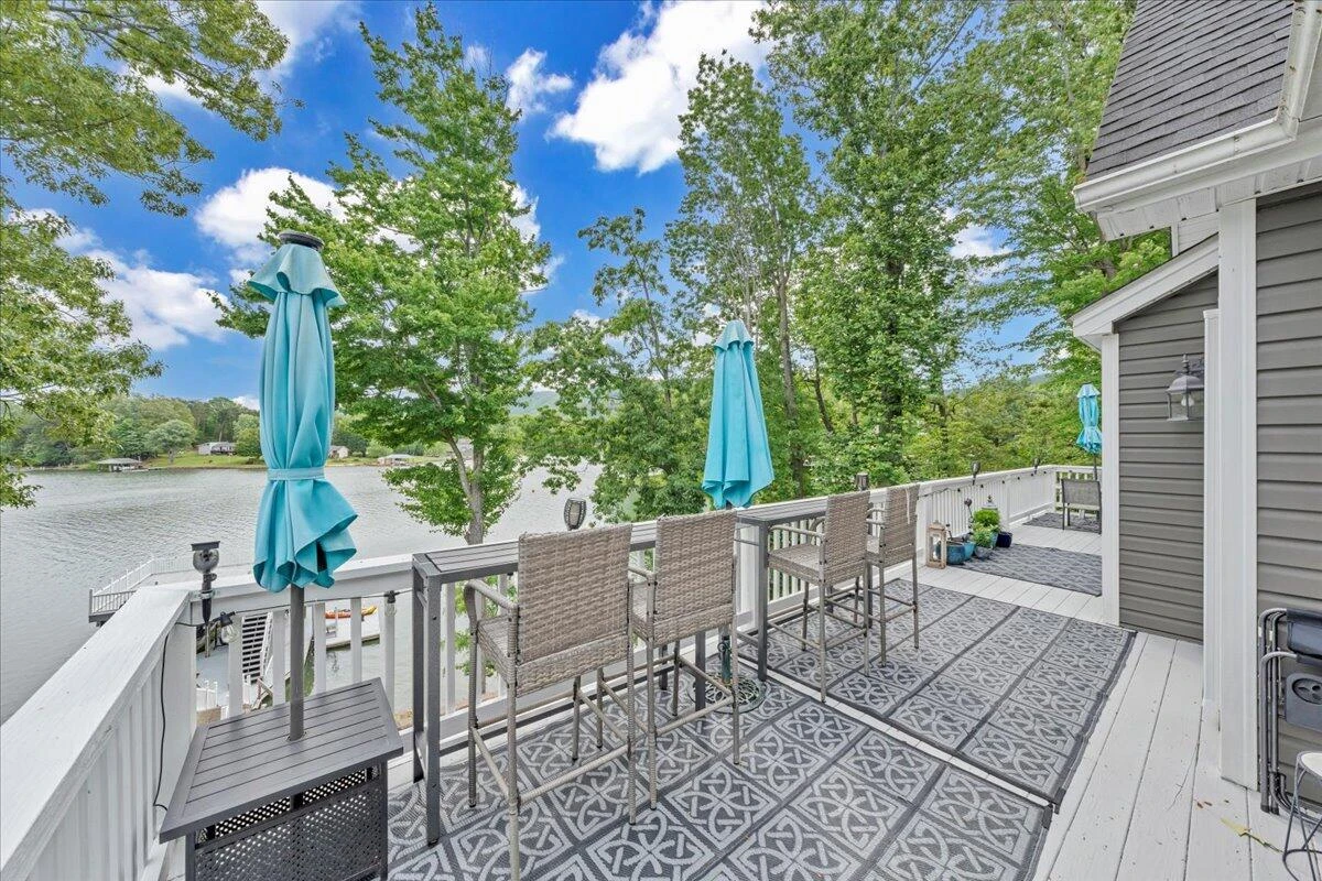 244 Cove RD - Photo 33