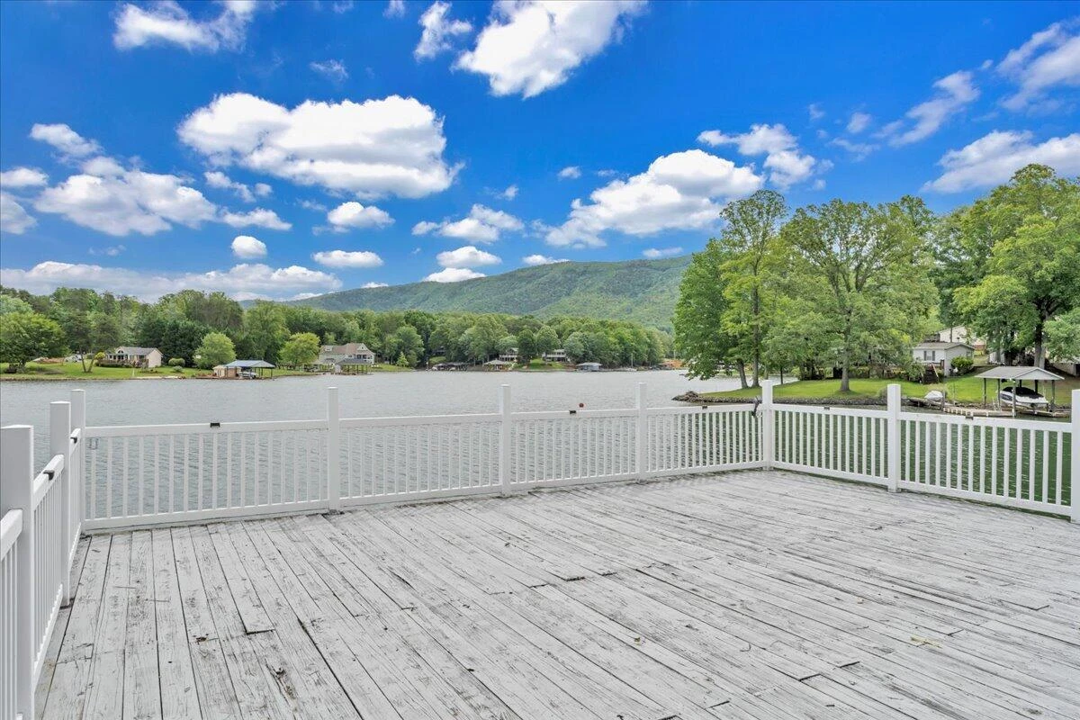 244 Cove RD - Photo 5